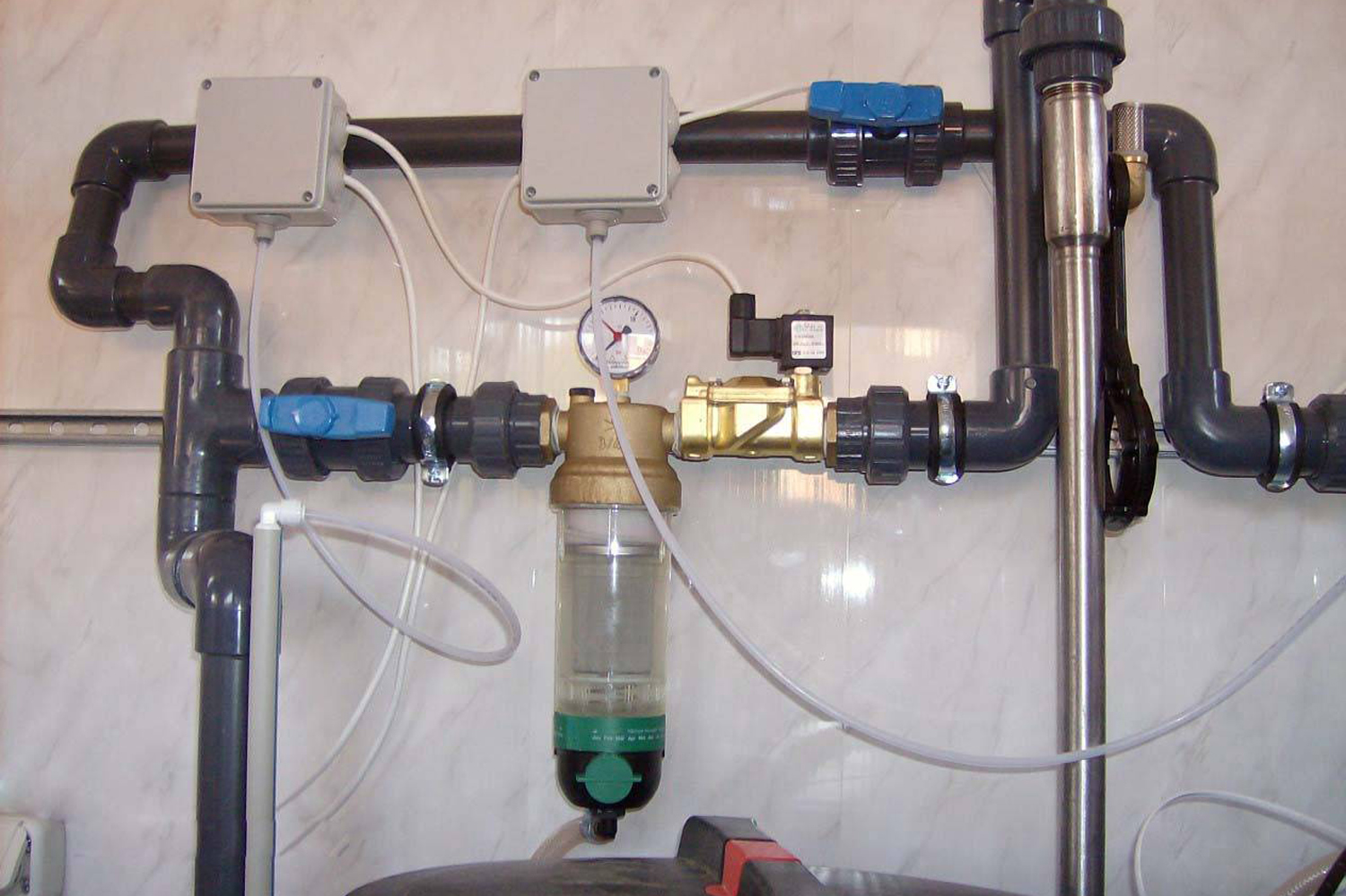 Очистка воды для отопления. Фильтр грубой очистки теплоносителя g2. Фильтры ПНД грубой очистки для воды 1 дюйм. Фильтр 300 микрон для воды. Фильтр промывной BWT 3/4 горячей вода.